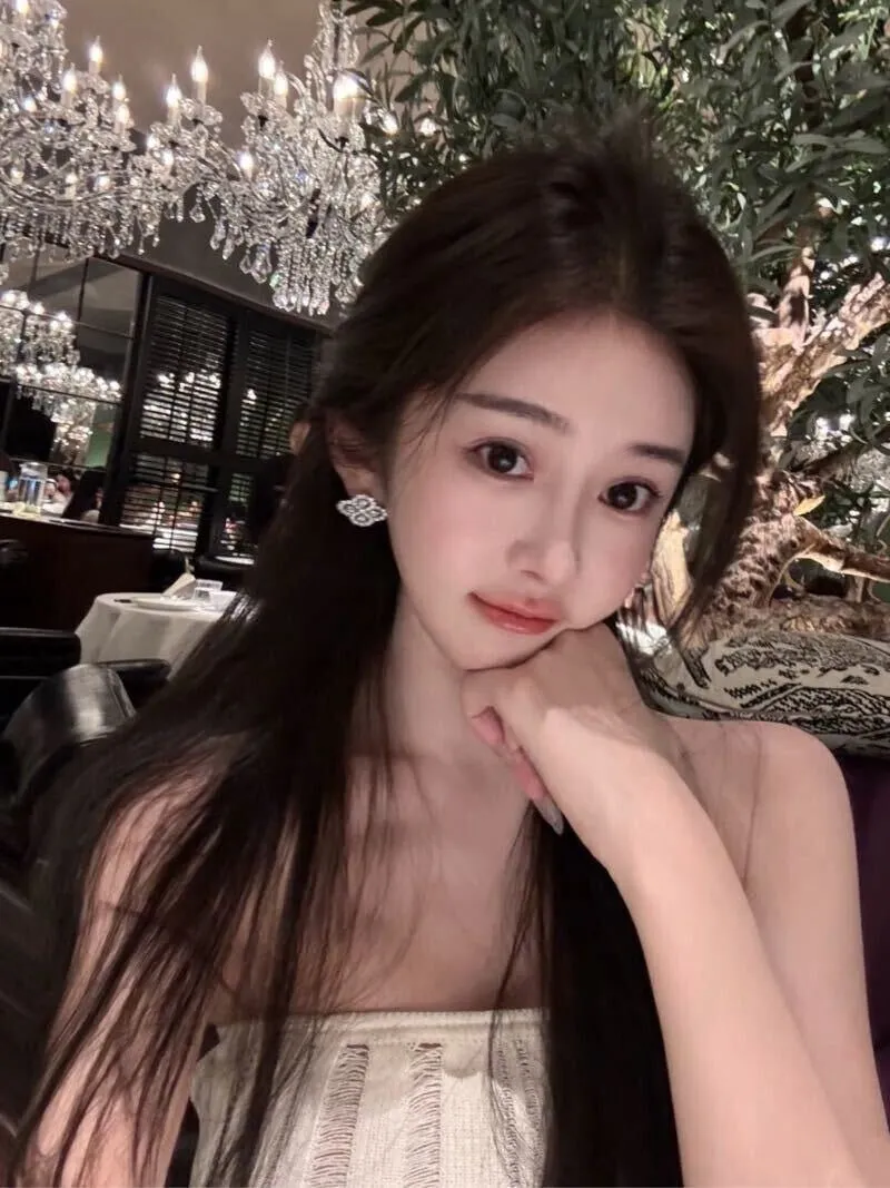 水蛇腰前凸后翘 吖吖