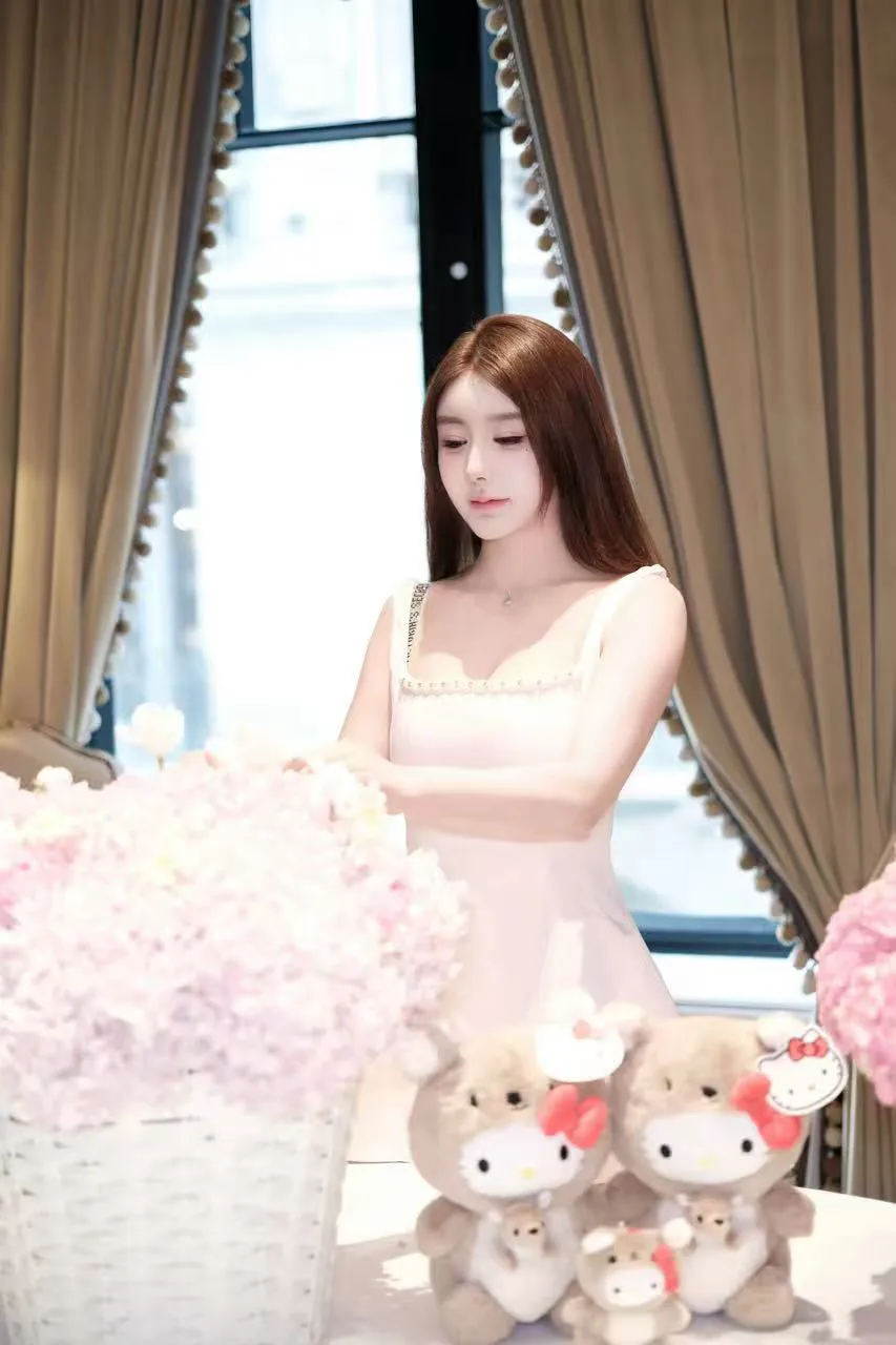 上海御姐 Gallery 1