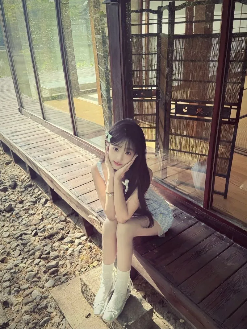 闹闹 06白小纯 bb超紧 大叽叽不接 Gallery 6