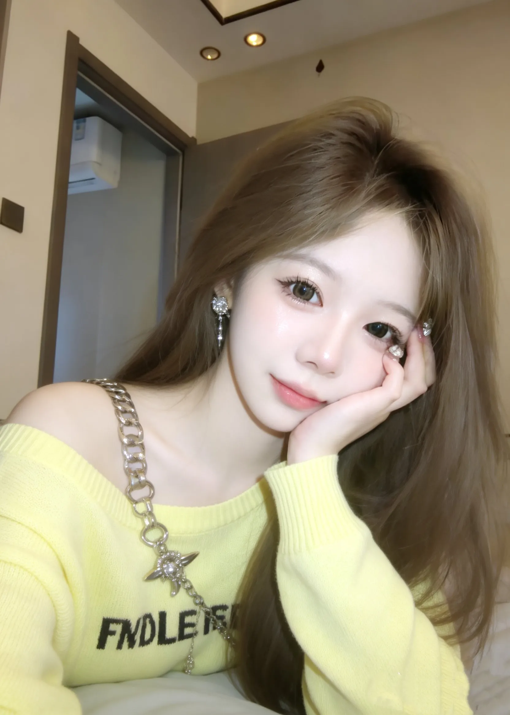糖糖🐅wt极品小萝莉白小纯高端炮架 Gallery 1