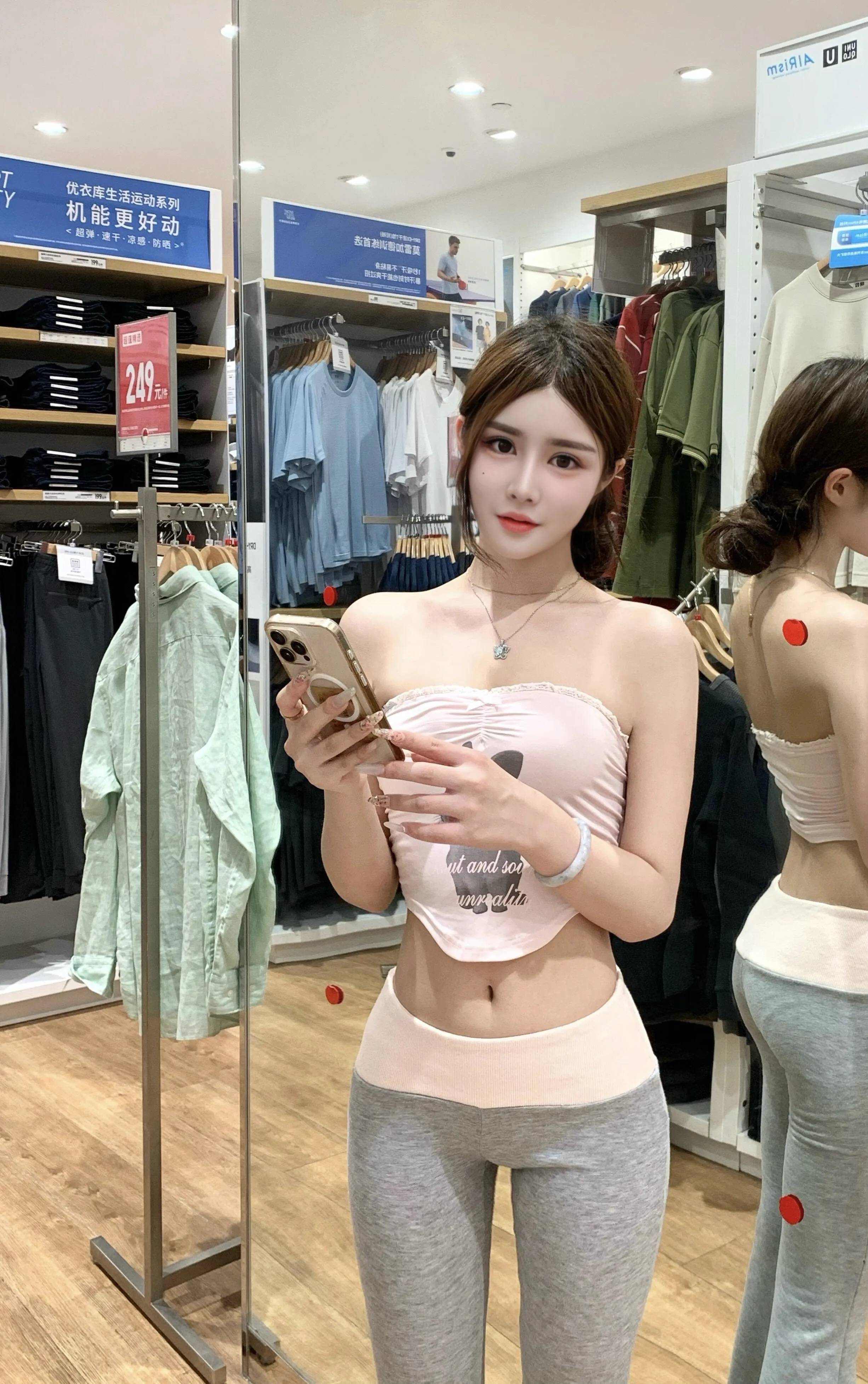 服装店美眉 琪宝 下海兼职 体验风土人情 Gallery 4