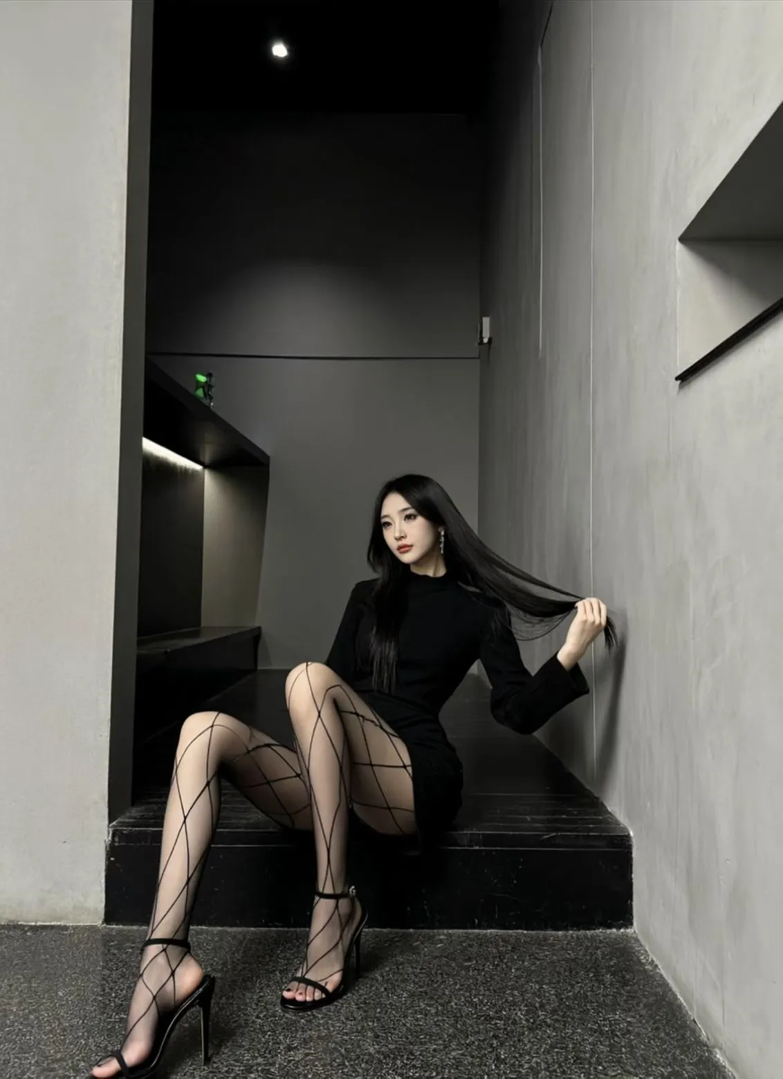 小柚果🏠180模特兼职李梦瑶 Gallery 5