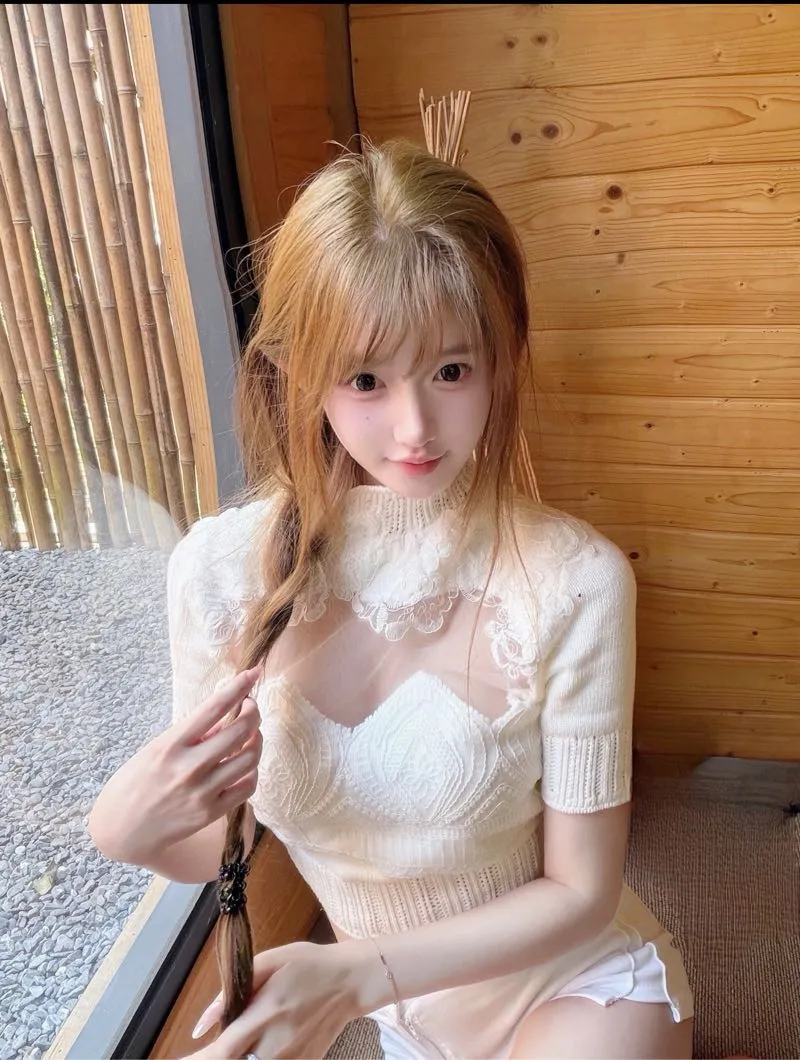 气质白小纯 呦呦 Gallery 1