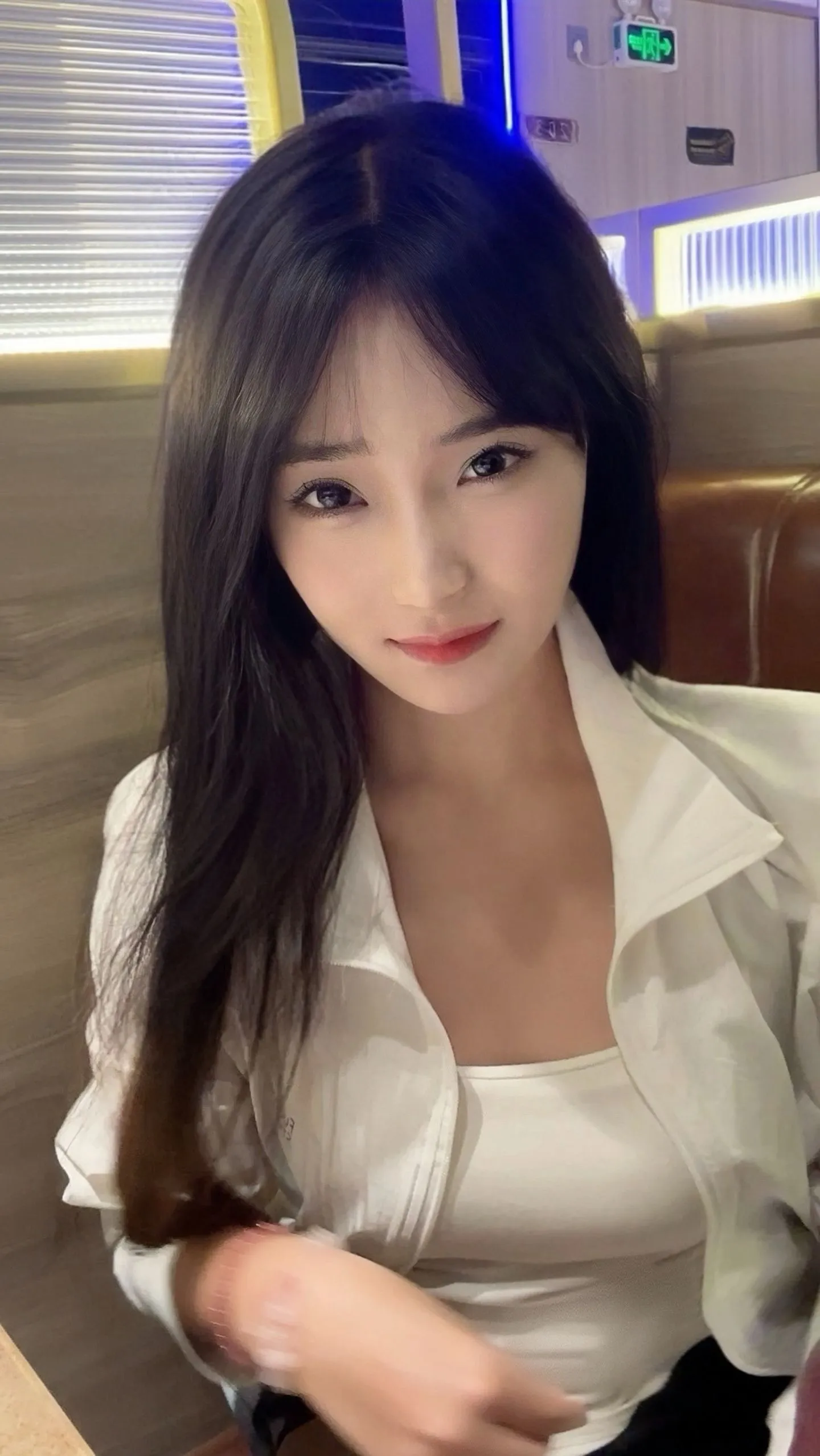 浦东念雪 新人下海年轻漂亮嫩 假赔可指定验证 Gallery 5