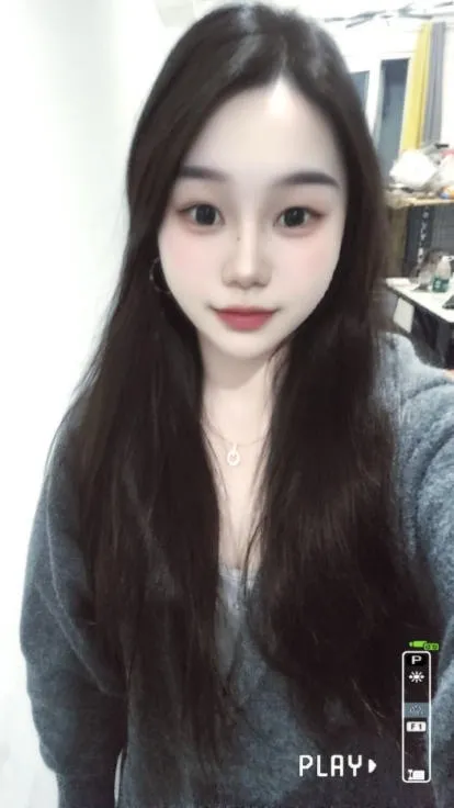 松江🏠卿卿 极品新人妹子真人真照 Gallery 4