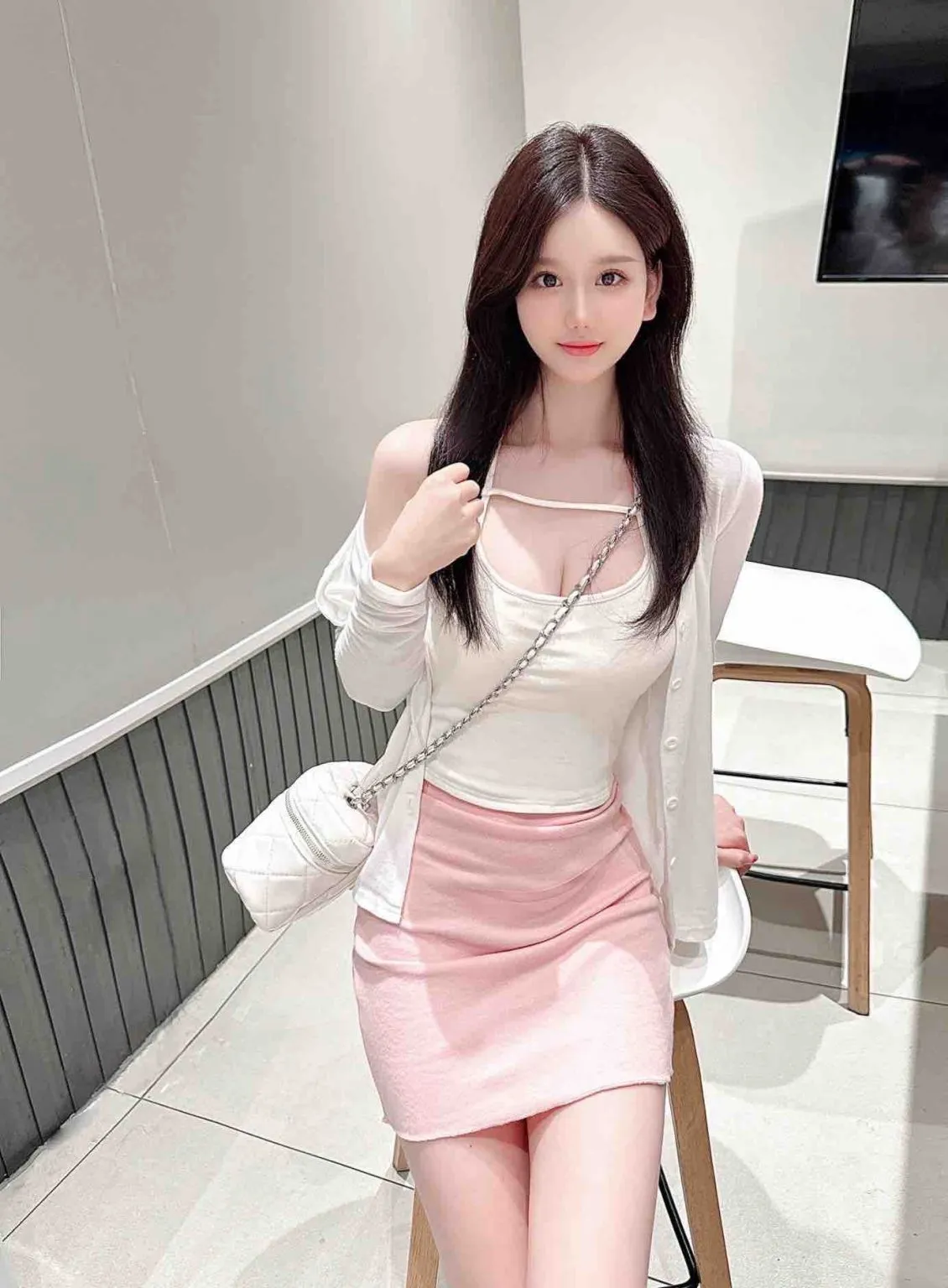 Y4419A-175 普陀极品纯欲车模 Gallery 2