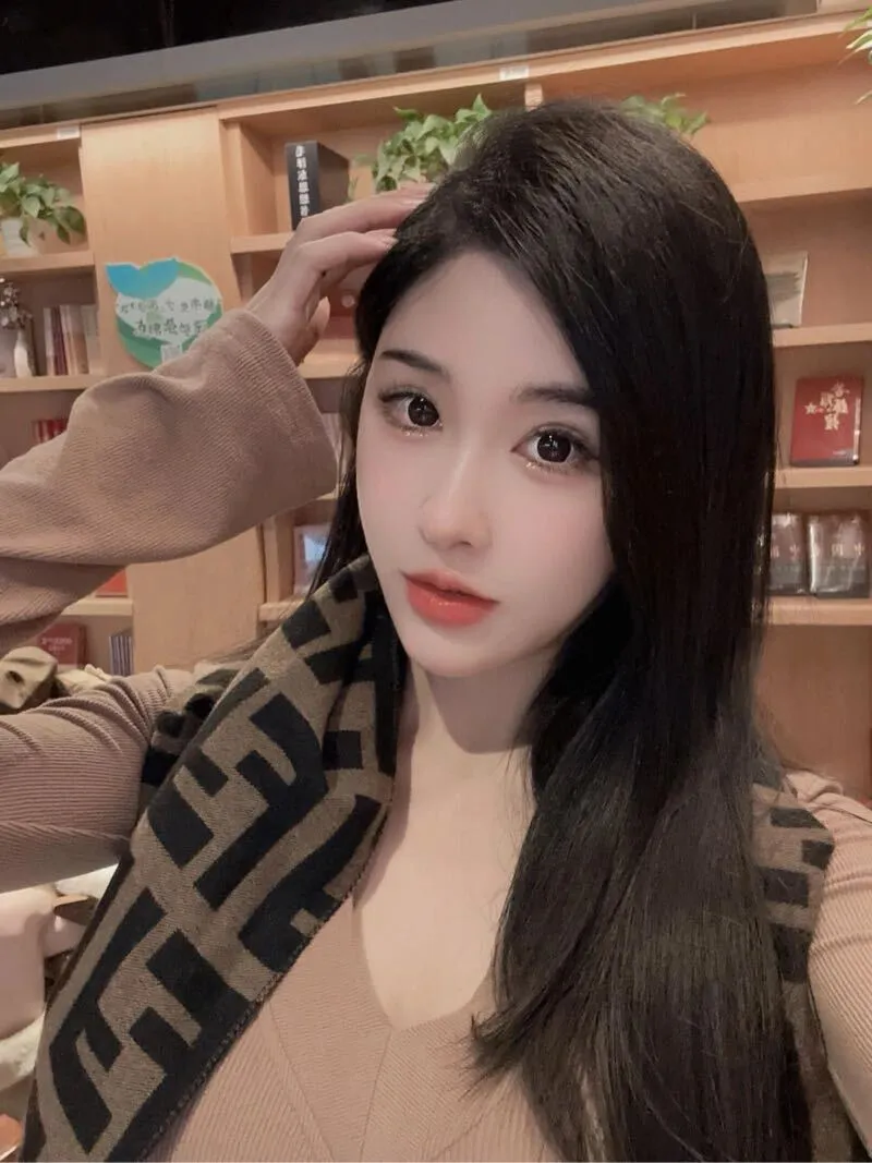 天然S腰大长腿 蜜糖 Gallery 4