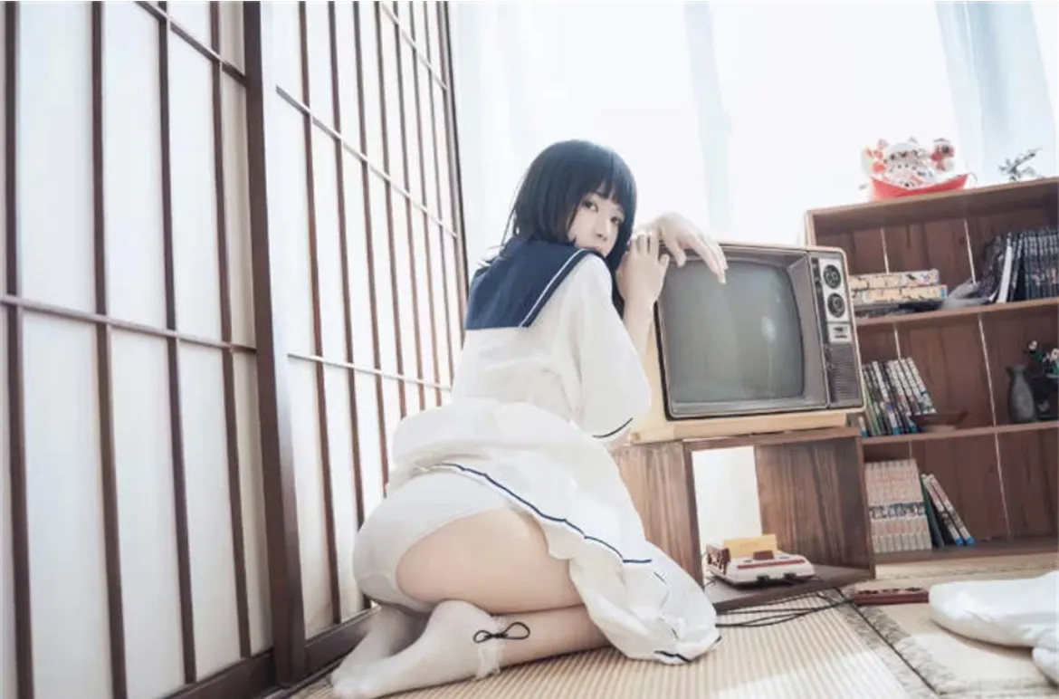 菲菲 清纯少女等爸爸来采摘 Gallery 3