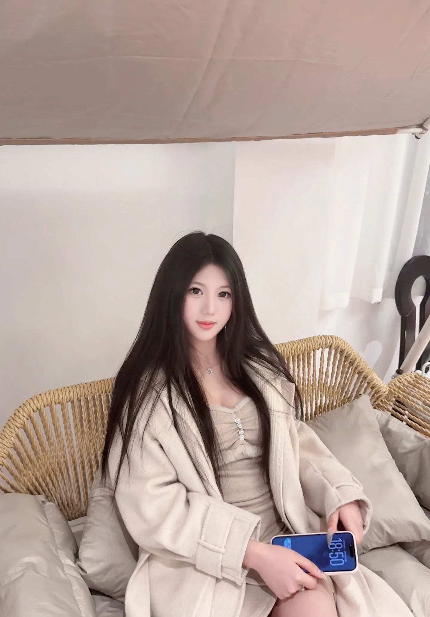 浦东 宁静 175长腿萝莉 Gallery 4