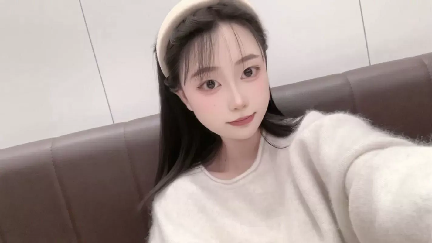 07年四饼 清纯甜美天花板 一线天馒头b Gallery 2