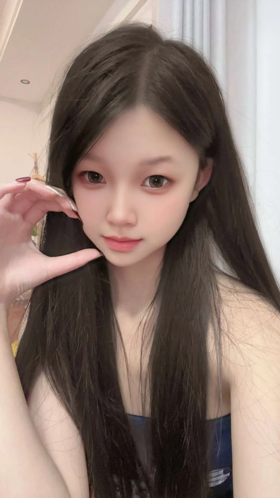 浦东新人嫩妹白虎小小