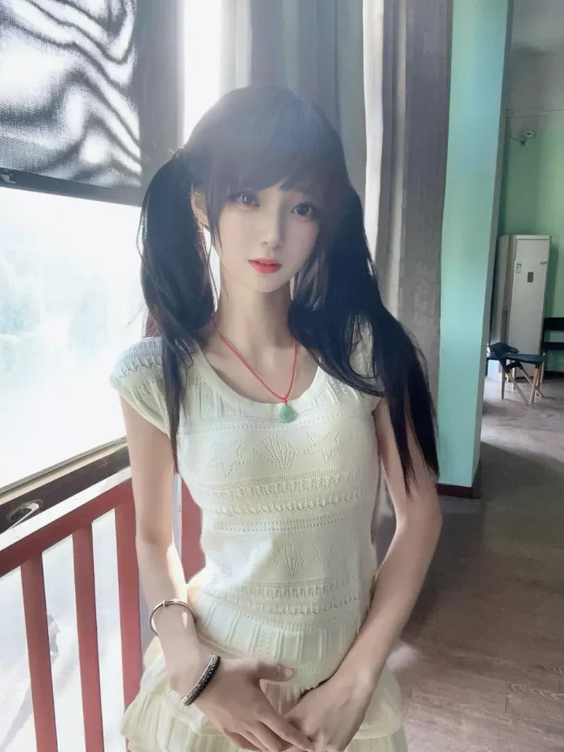 张江清甜萌妹子 香香 幼态脸