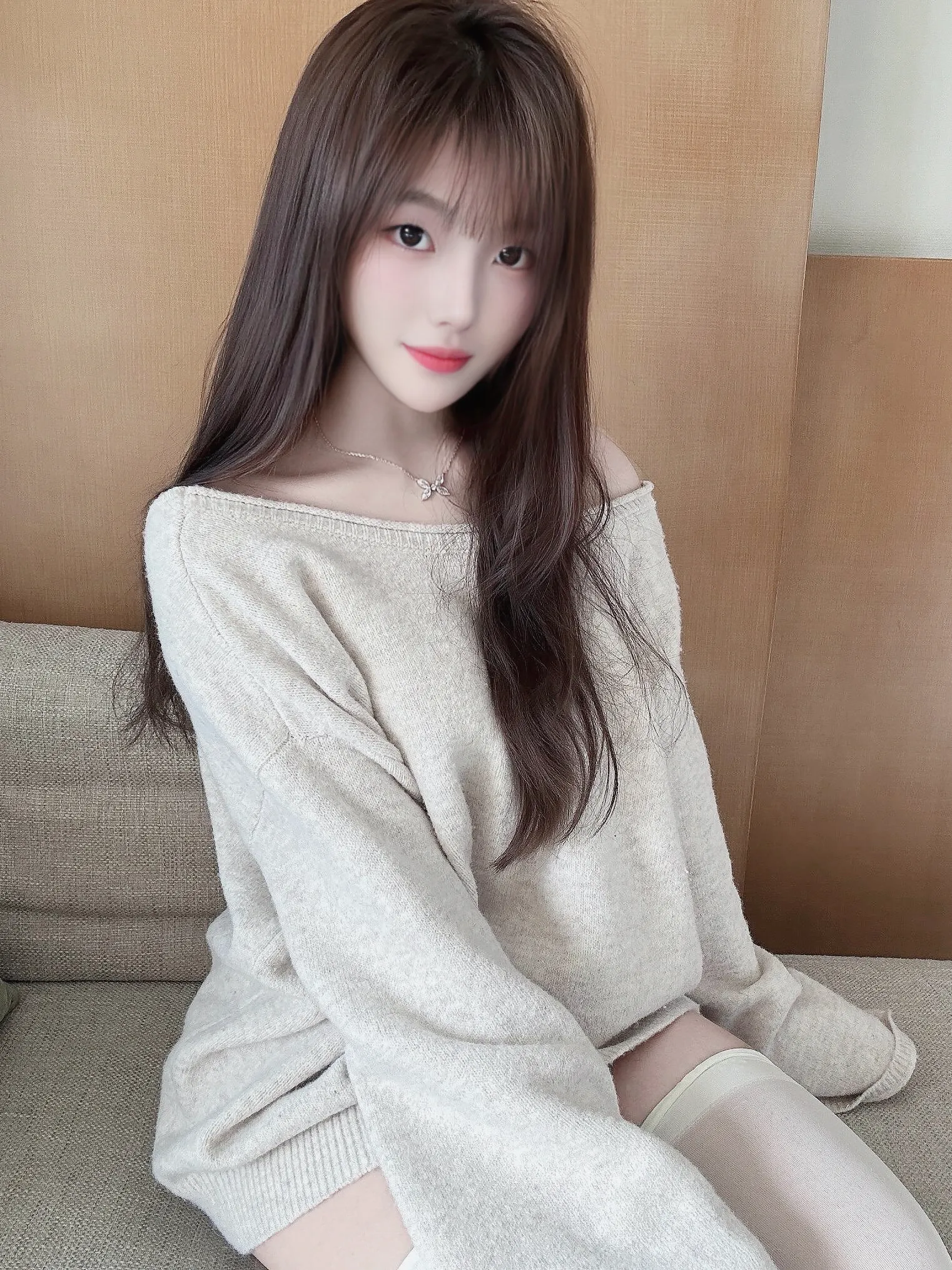 宝山高中学妹 仙儿 不食人间烟火 Gallery 2