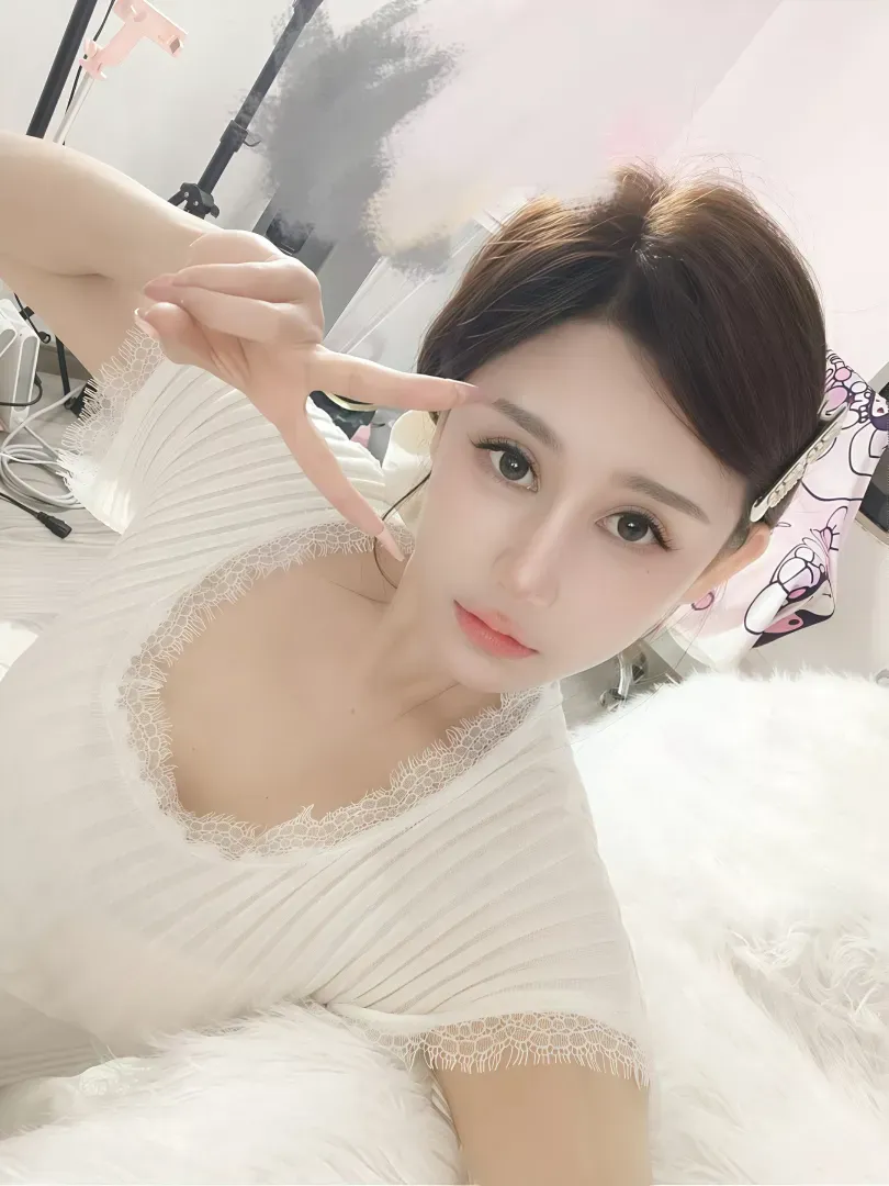 浦东张江白小白 Gallery 1