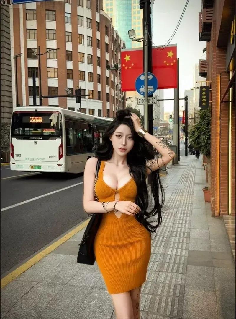 闵行网红木子 易抽搐 高潮爱叫爸爸（驾照免费玩） Gallery 5