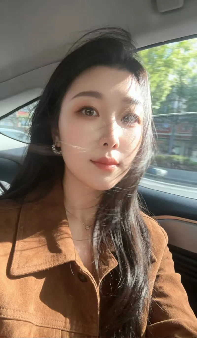 浦东晚晚