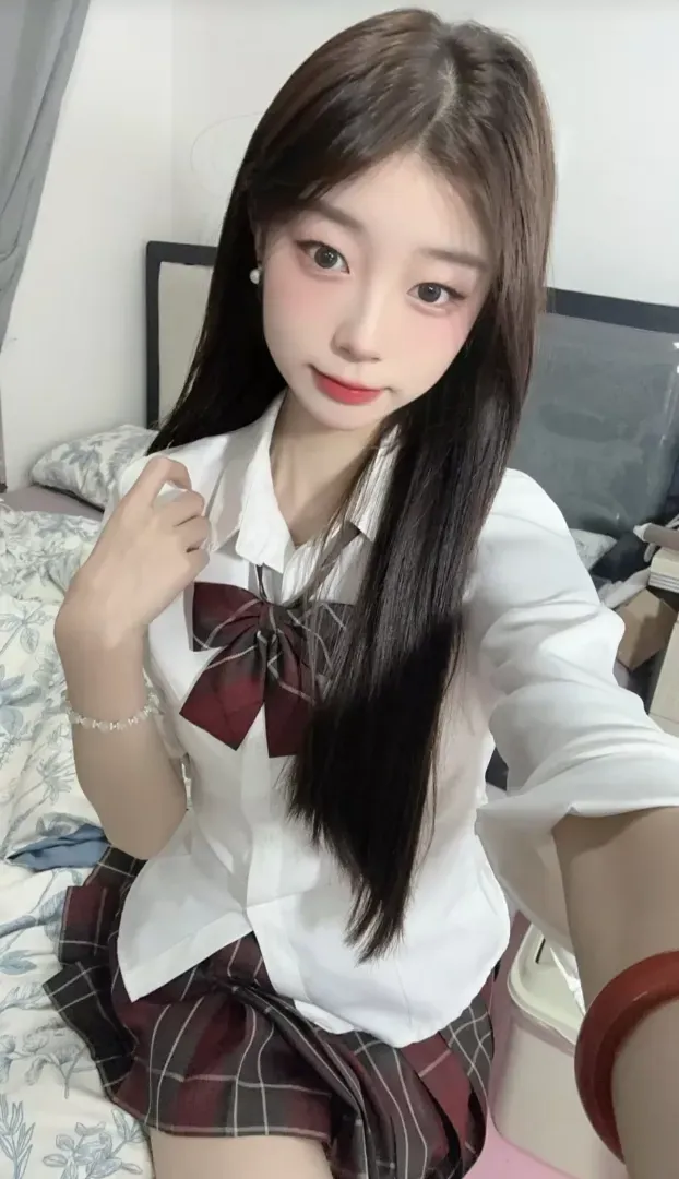 陈佳佳超骚嫩妹服务之星 Gallery 4