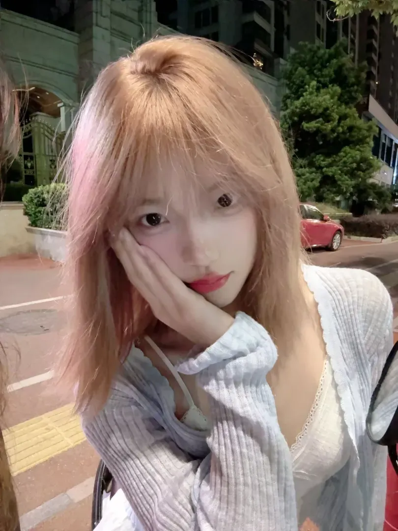 楚欣 甜美可爱短发小姐姐 Gallery 4