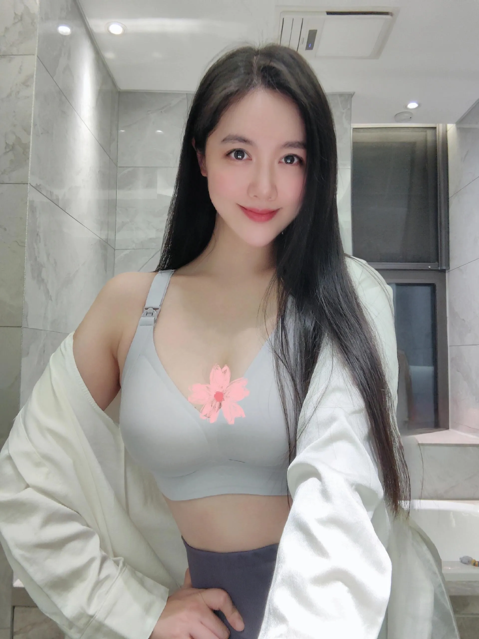 小朵,知性运动达人有绝活会夹会吸 Gallery 5