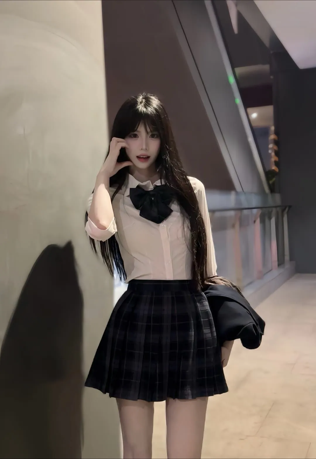 普陀172D白小纯筷子腿冷白皮刚满十八岁 Gallery 3
