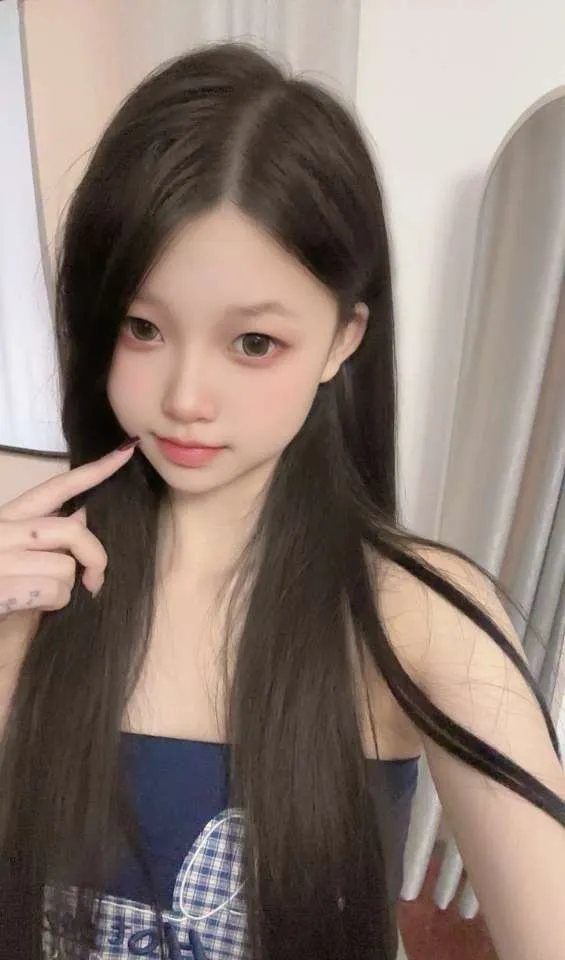 浦东白虎小萝莉：小小