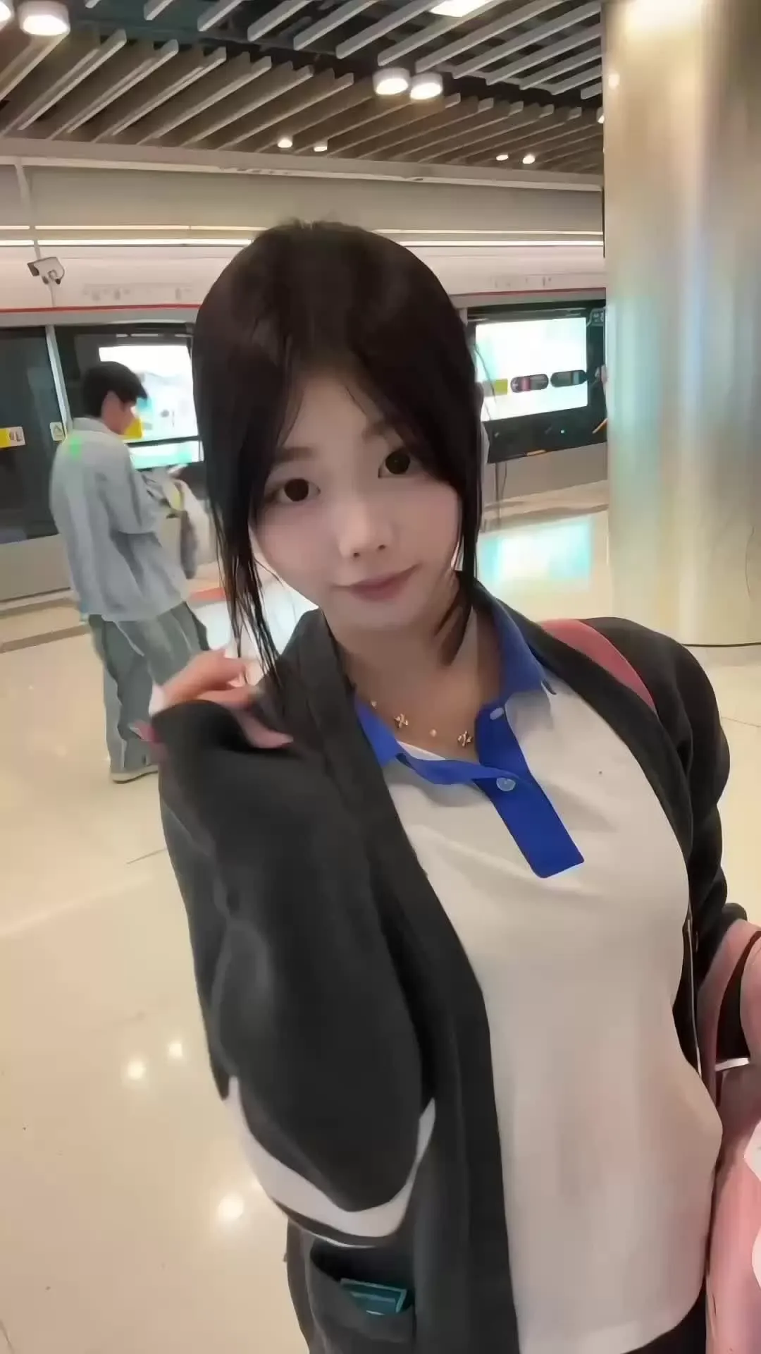 果妮 外表清纯实际B紧💦多 会夹会吸 Gallery 6