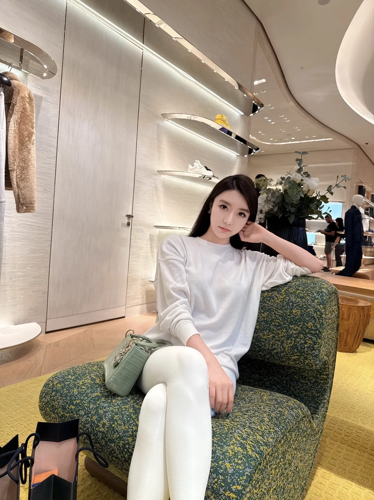 名媛气质极品身材御姐 佩佩 Gallery 6