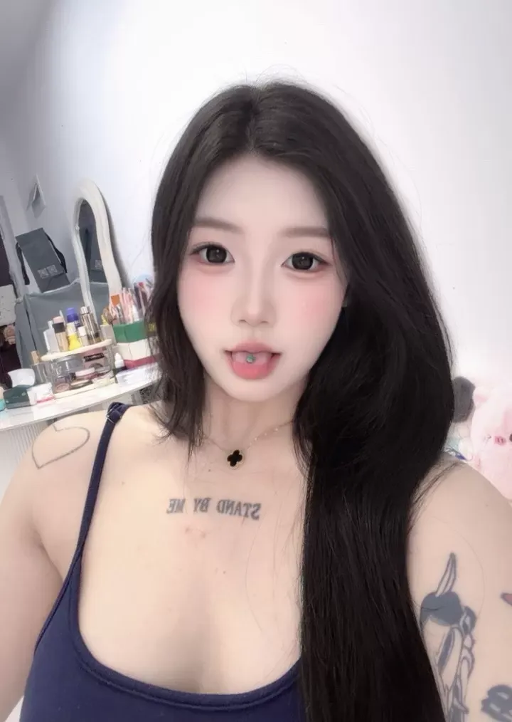 甜甜❤️可御可甜~天然大胸 Gallery 4