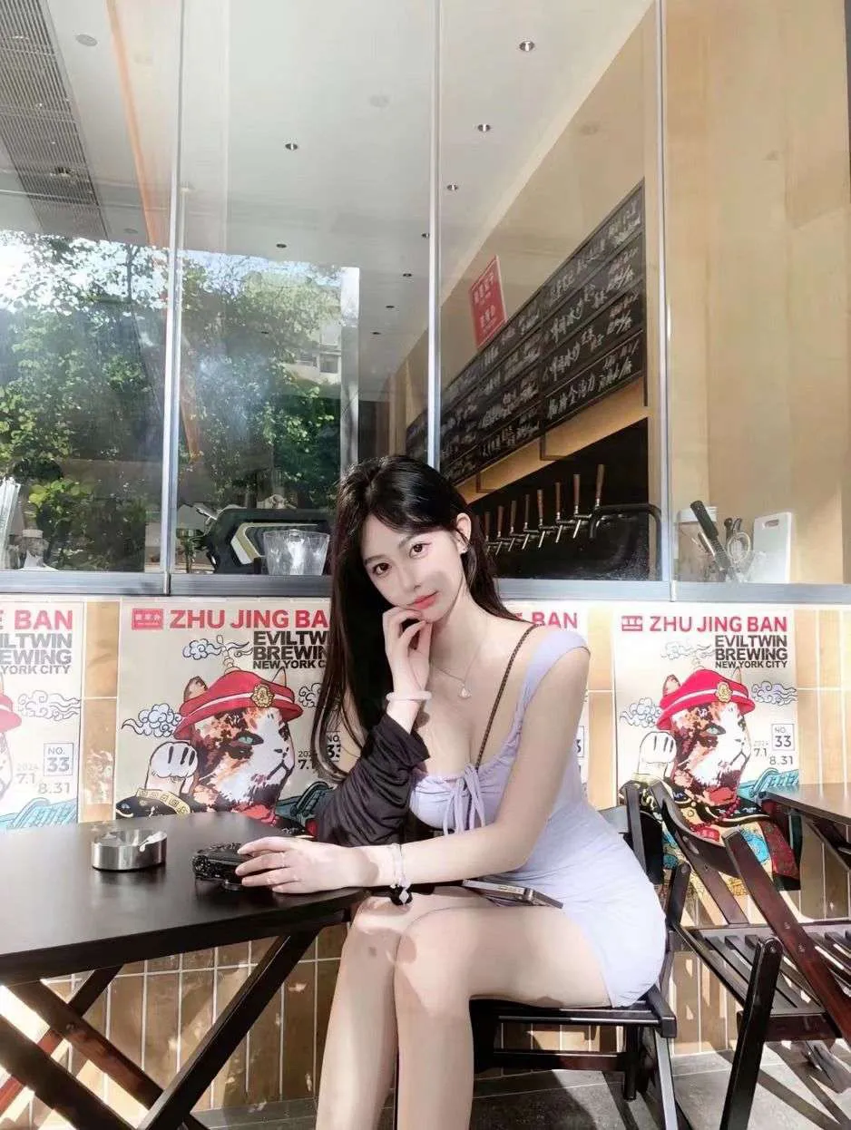 宝山 啵啵 Gallery 6