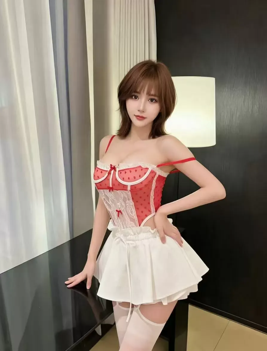 浦东晗晗06天然大胸D Gallery 5