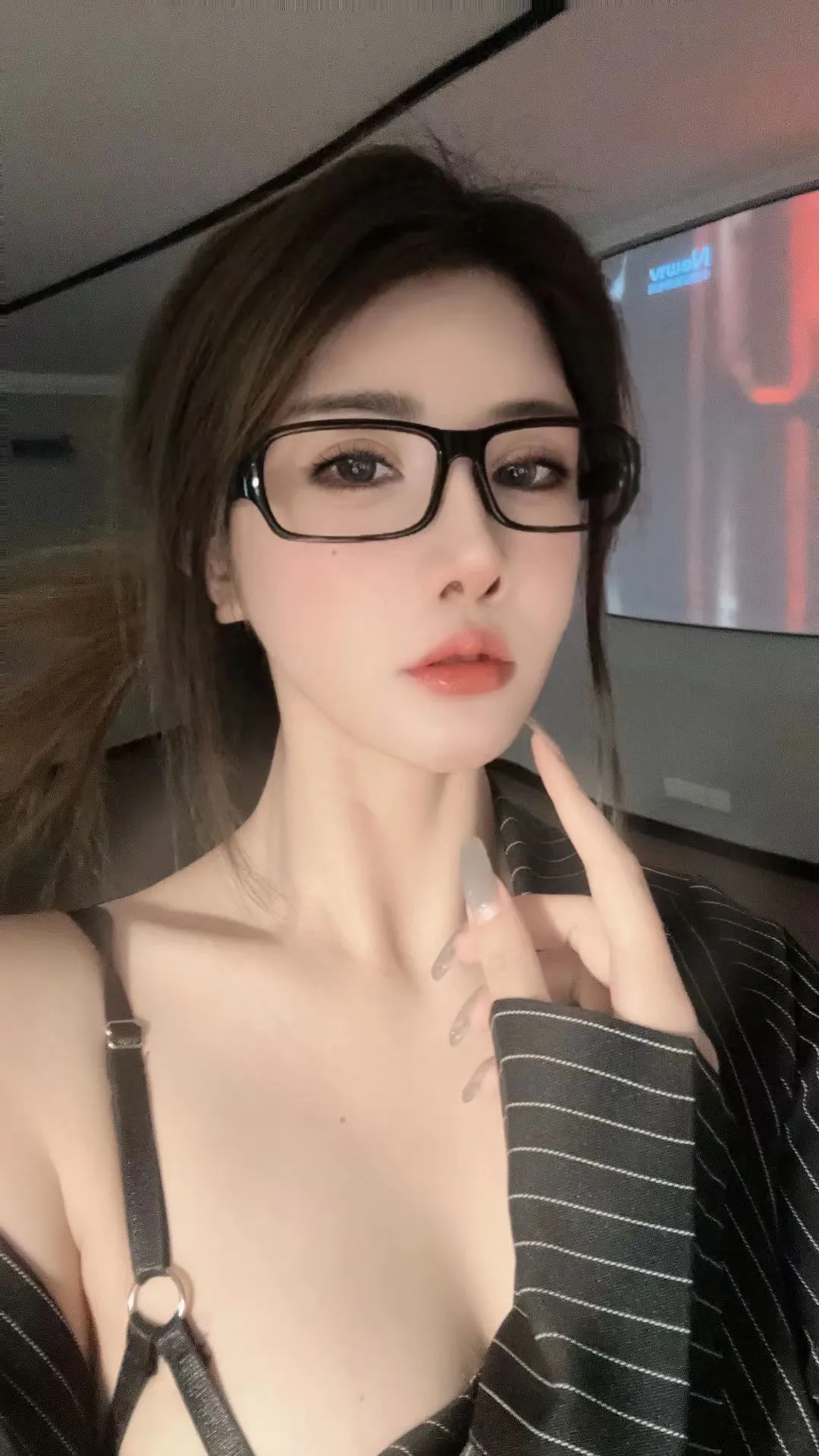 松江❤️梦梦 顶骚大奶 主动热情 真人真照 Gallery 5