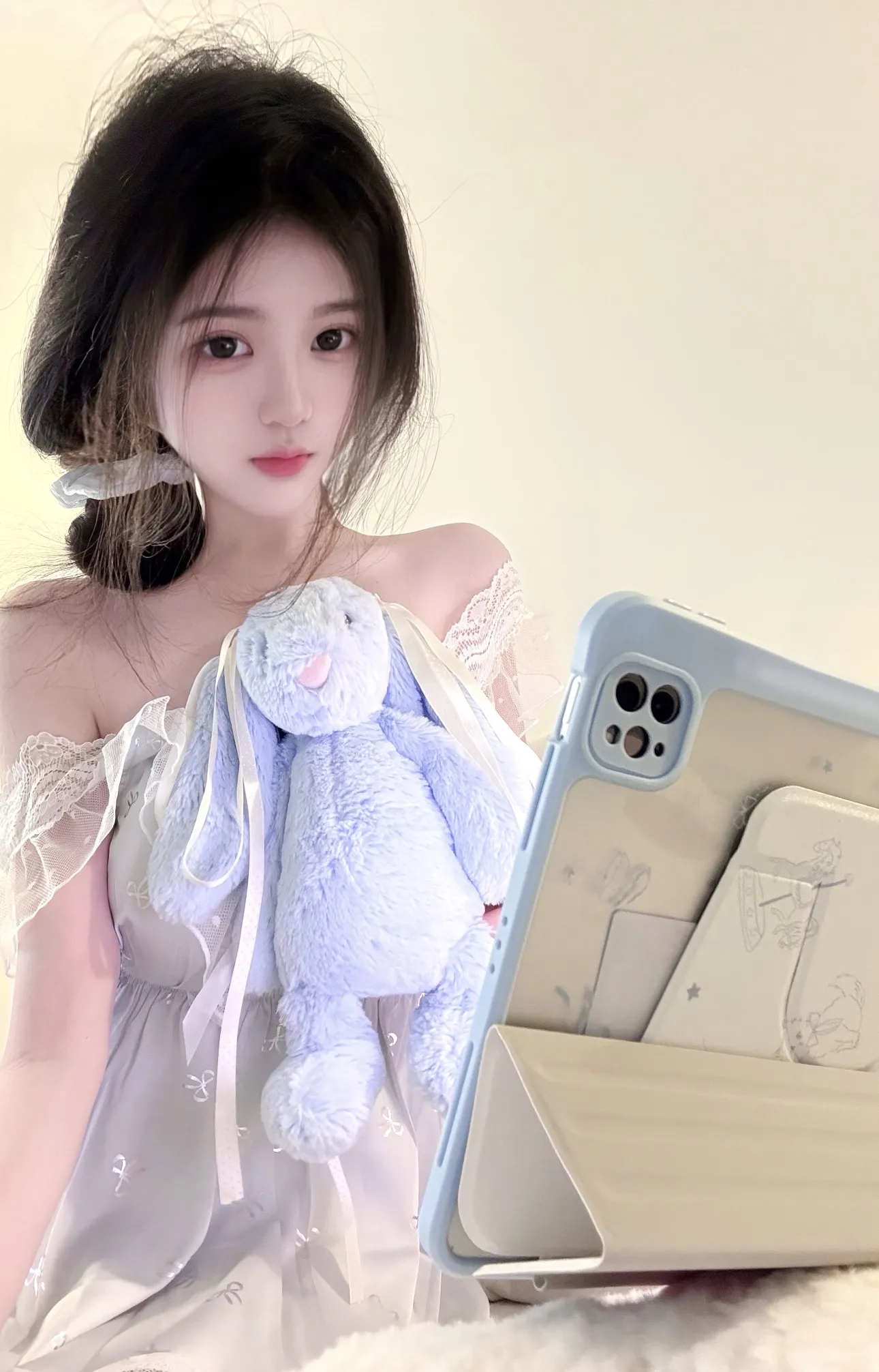 浦东七七🈴姐妹安娜👭🉑双飞 Gallery 2