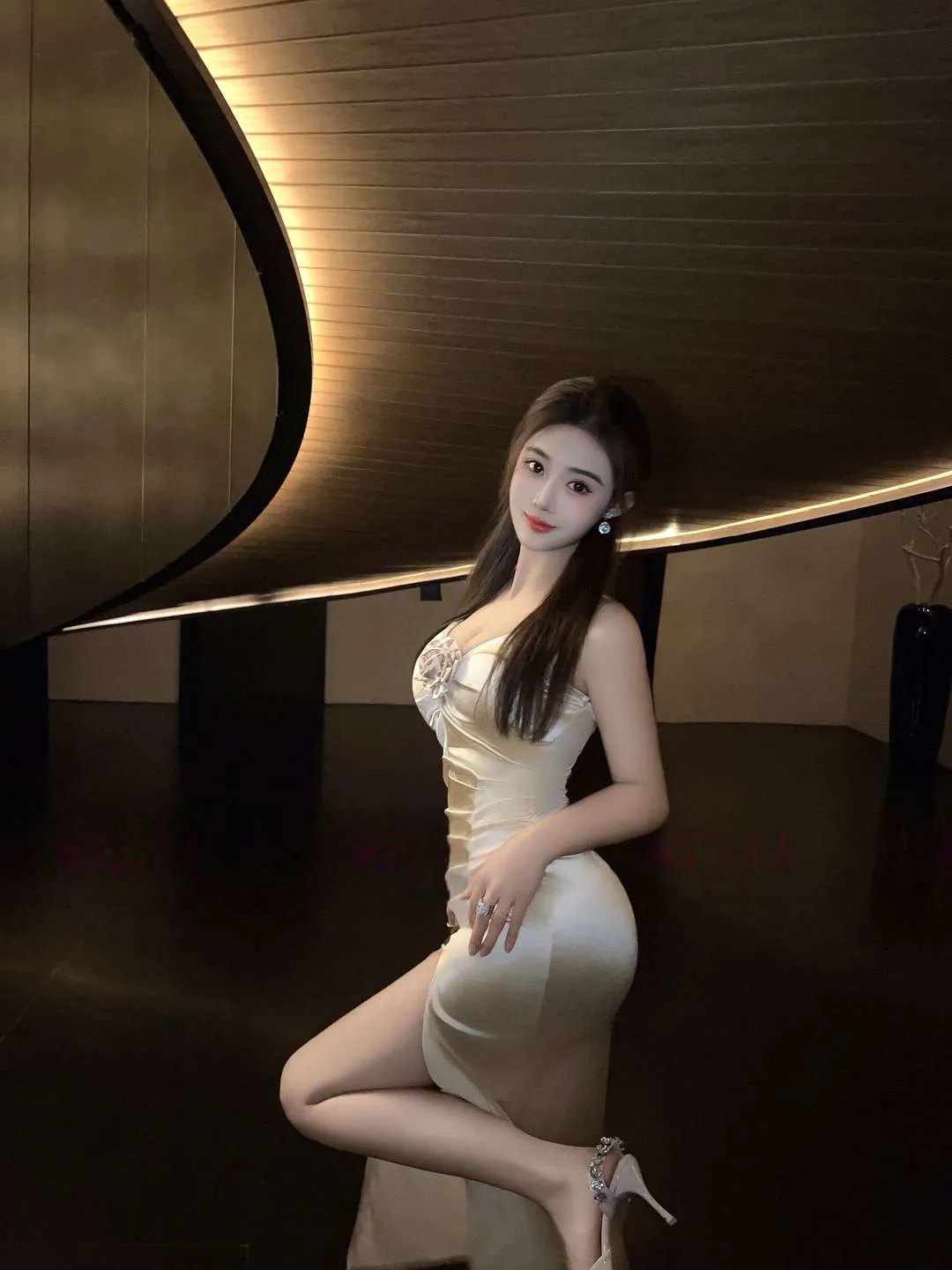 徐汇 朵朵