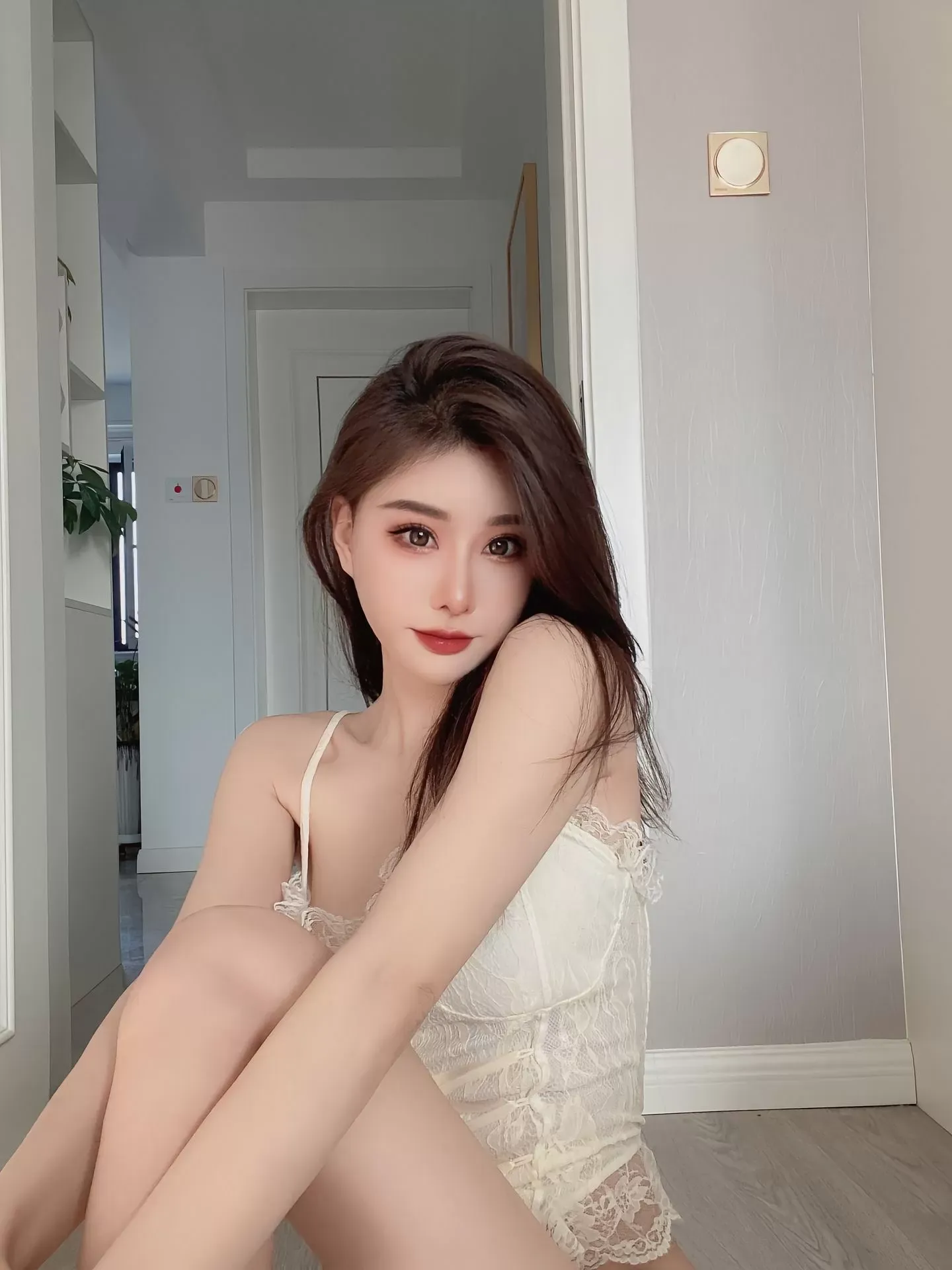 杏儿 外表清纯实则床上淫荡又疯狂 Gallery 4