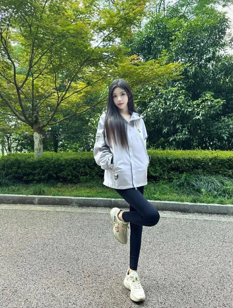 宝山大学生小鲤鱼 Gallery 7