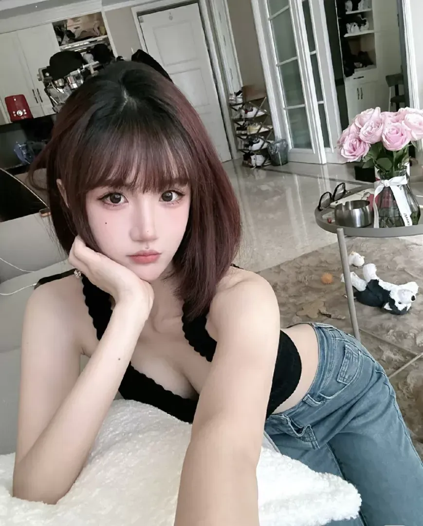 李子琪,性感迷人😍床上很带劲头牌🔥 Gallery 6