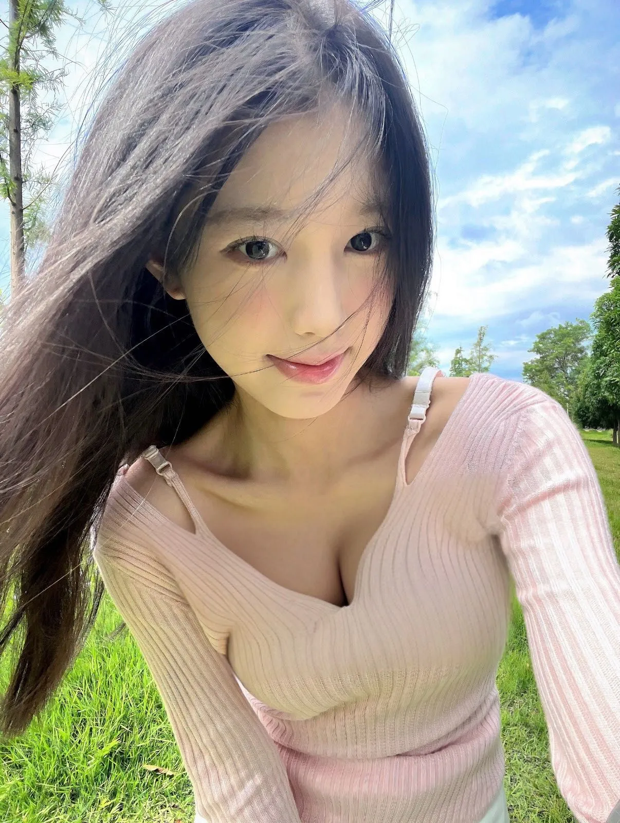 普陀169D极品白小纯细腰马甲线 Gallery 5