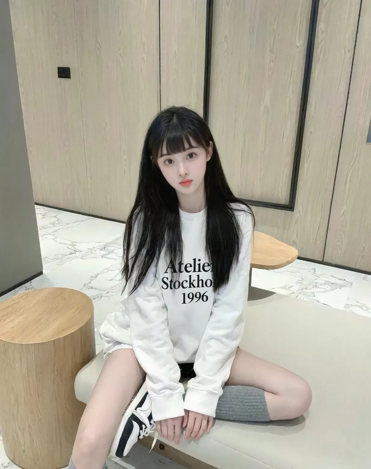 徐汇170c清纯女大学生甜妹筷子腿a4腰 Gallery 4