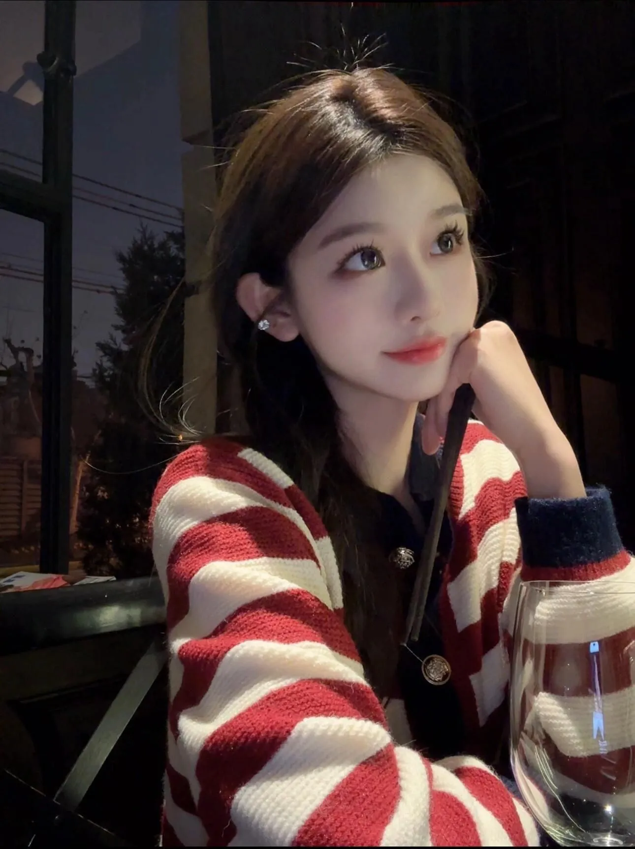 浦东172c极致反差皮肤雪白筷子腿 Gallery 2