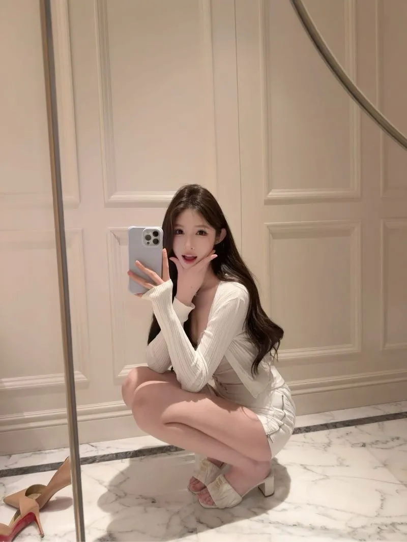 极品嗲妹 兔兔 百分百好评 Gallery 4