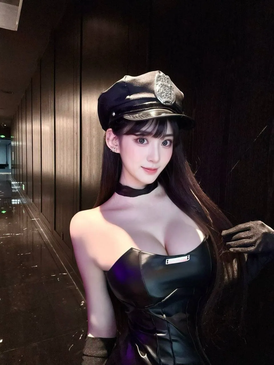 苗豆豆大学生专业服装模特 Gallery 2