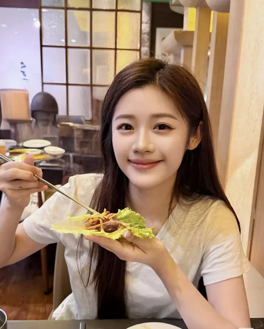 小惠子,清纯可爱刚下海三点粉 Gallery 6