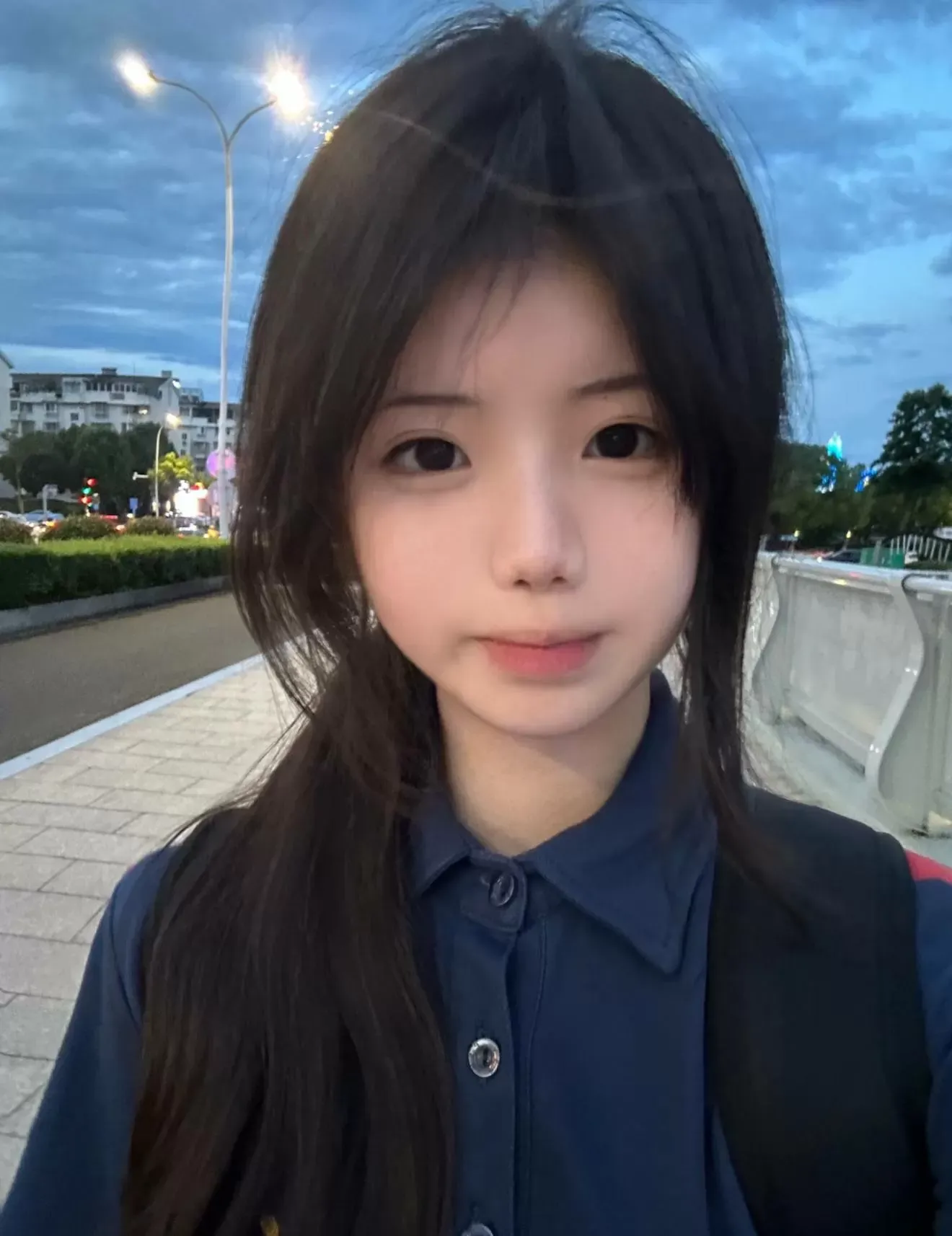 饭饭 淡颜清纯小白花 Gallery 5