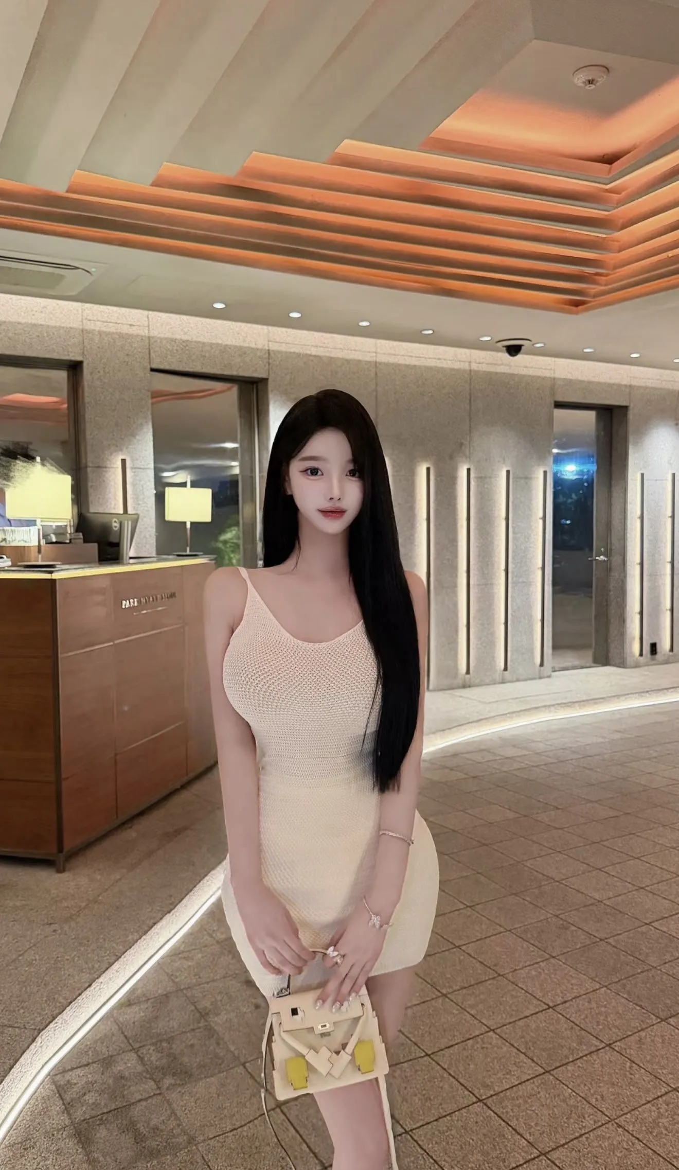 Y4845 普陀极品纯欲留学生 172G🏠五外万 Gallery 4