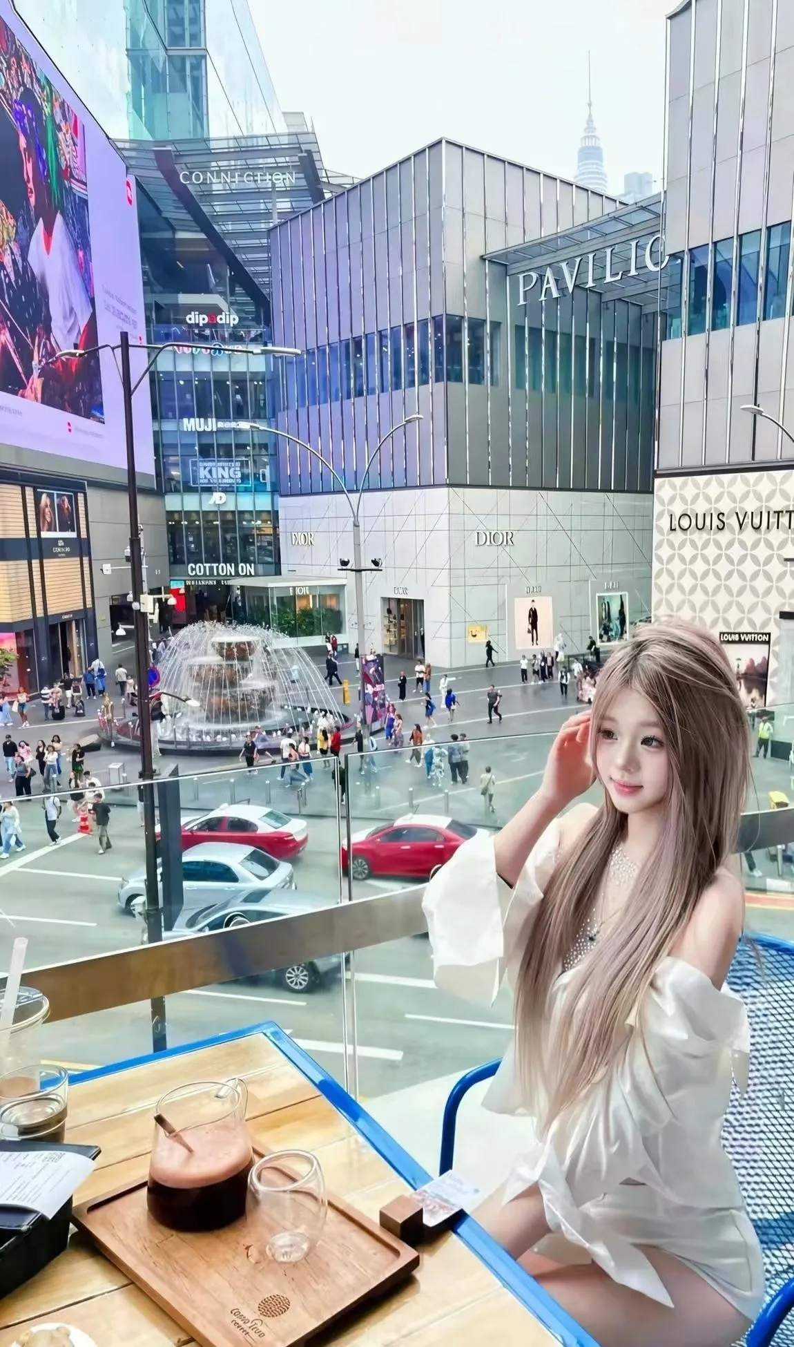 上海170c极品新人小迪清纯甜美只外出 Gallery 4
