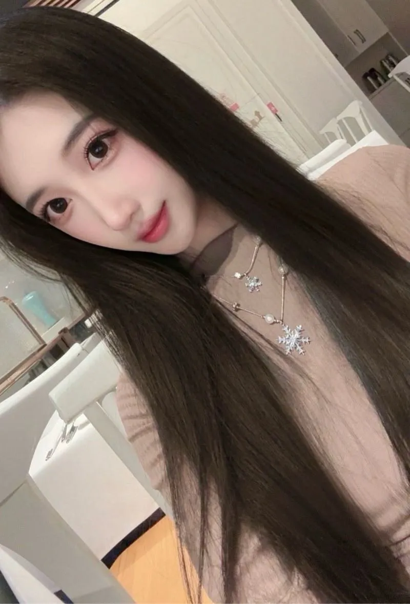 江南美女苒苒 真实大学生 柳腰身 筷子腿 Gallery 6