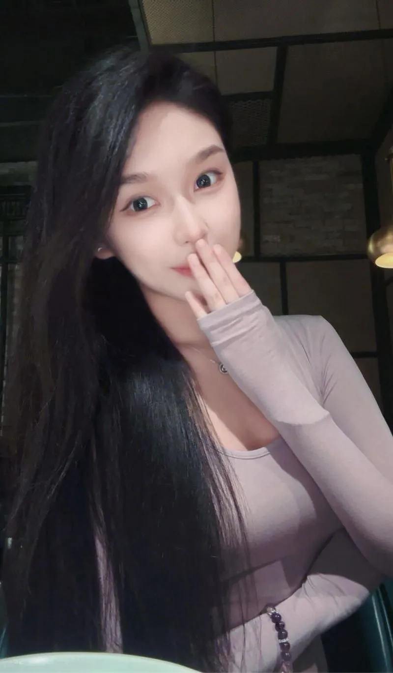 梦莹 柳叶眉湾 婀娜身悦目是佳人 Gallery 3