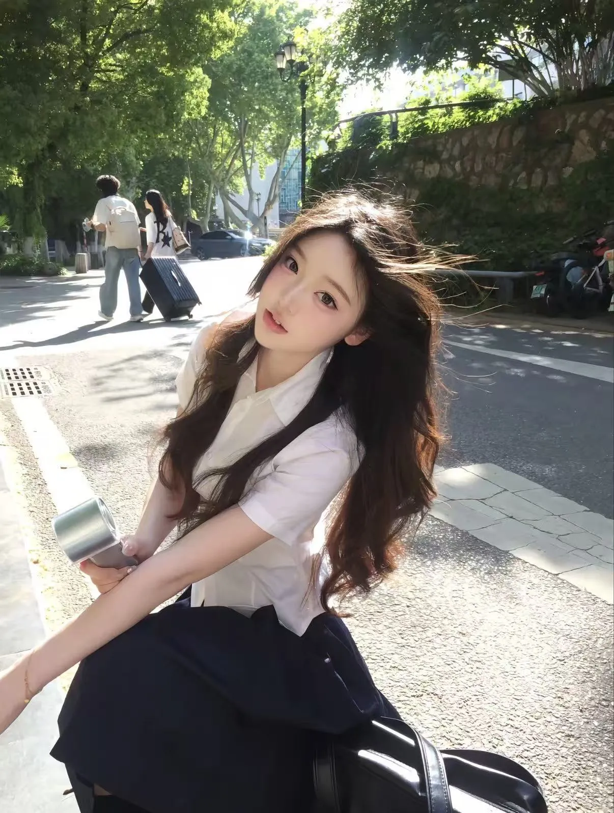 小五 Gallery 1