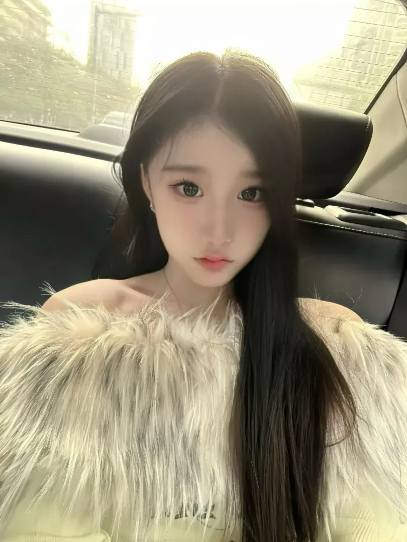 浦东 糯米滋 身材绝美的白小纯公主 Gallery 3