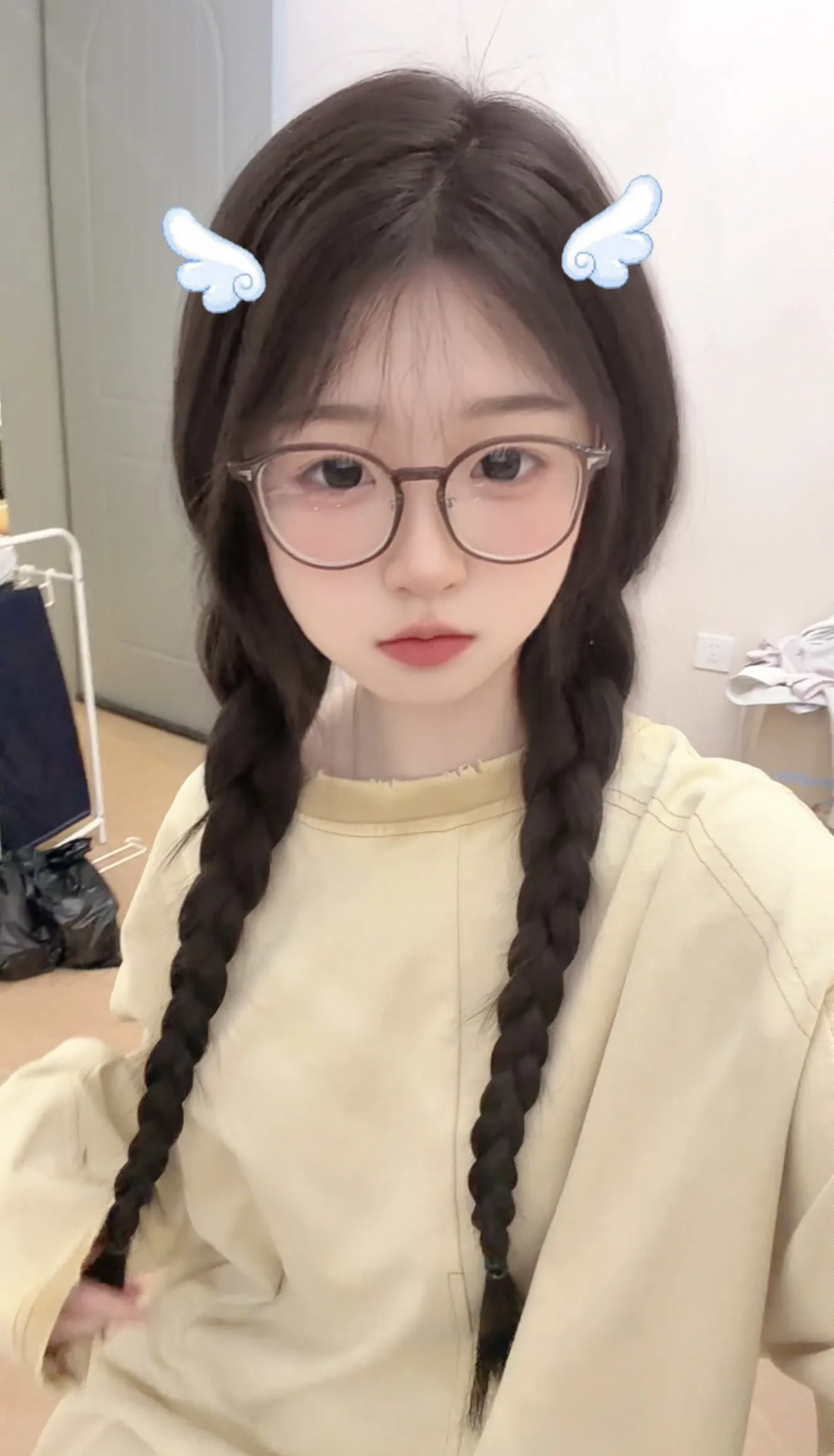 闵行婉婉 天然白虎馒头B